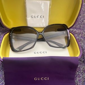 52mm Oversized Gucci Sunglasses